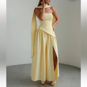 Elegant Yellow Strapless corset Dress size small